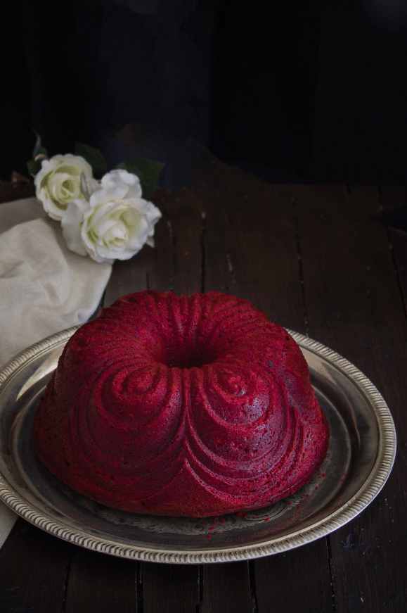 RedVelvet_ChiffonBundtCake_1