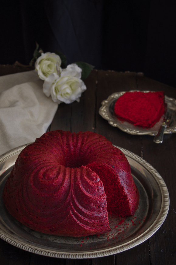 RedVelvet_ChiffonBundtCake_2