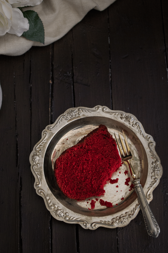 RedVelvet_ChiffonBundtCake_5