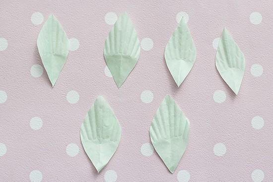como-hacer-una-peonia-papel15