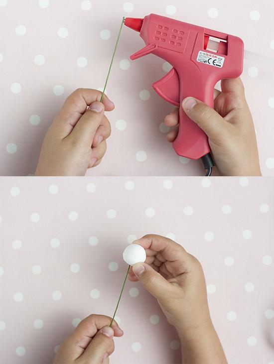 como-hacer-una-peonia-papel7