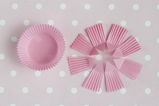 como-hacer-una-peonia-papel9