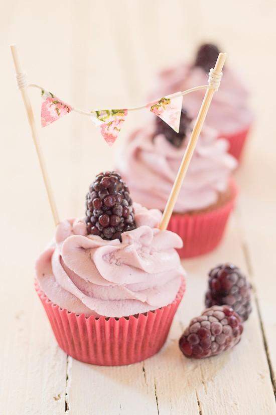 Cupcakes-Bunting-8