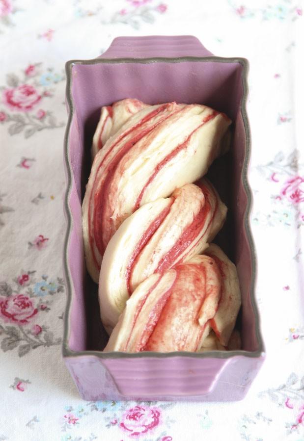 Brioche de frambuesa