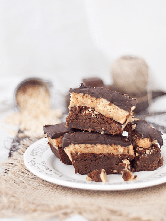 Barritas-de-brownie-y-caramelo-4