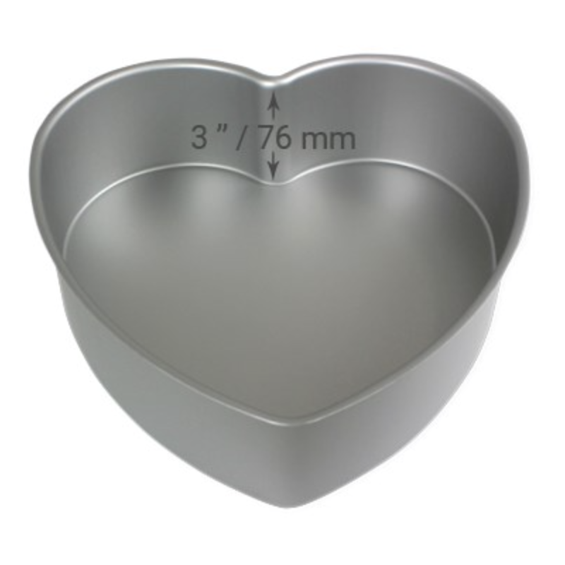 Molde corazón 20 x 7.5 cm PME