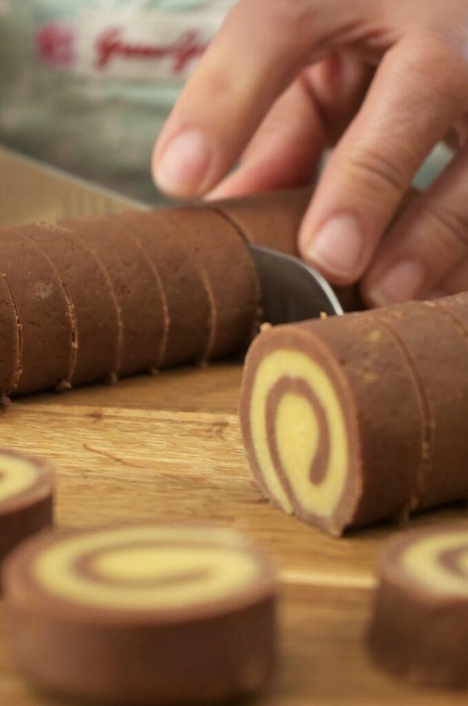 Galletas Bicolor de Vainilla y Chocolate super fácil Galletas Bicolor de Vainilla y Chocolate super fácil