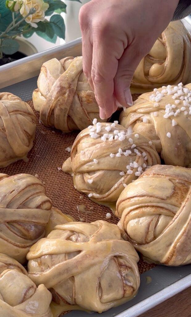 Receta de kanelbullar o bollos de canela suecos Receta de kanelbullar o bollos de canela suecos